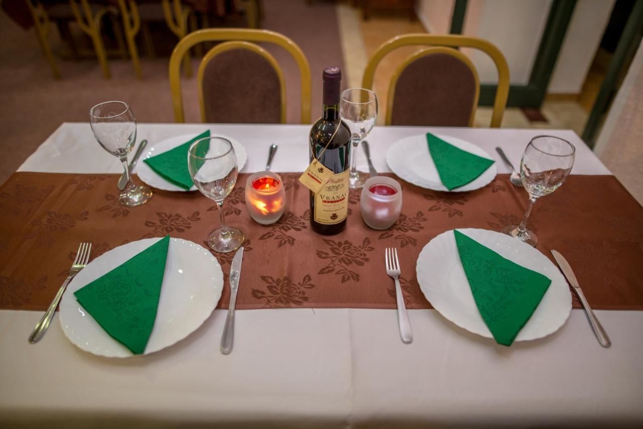 Отель Hotel Sport IN Цетине