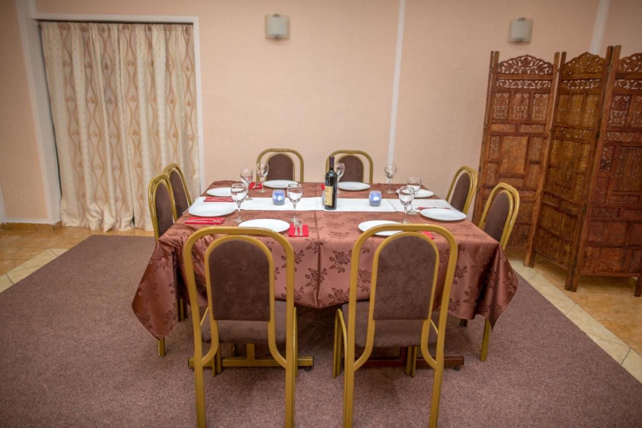 Отель Hotel Sport IN Цетине