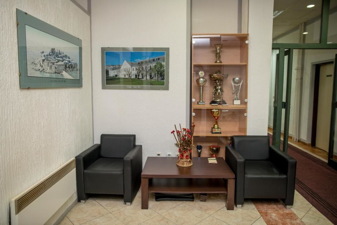 Отель Hotel Sport IN Цетине-38