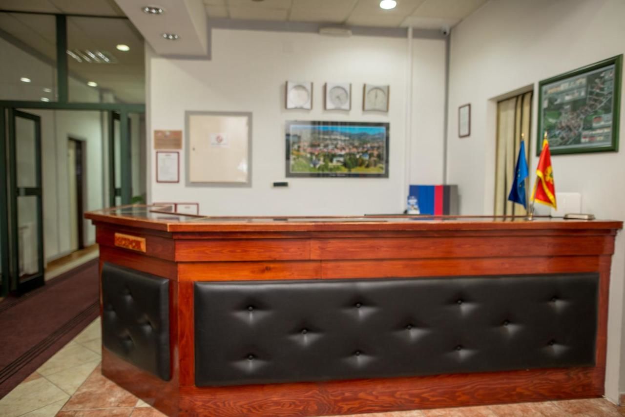 Отель Hotel Sport IN Цетине