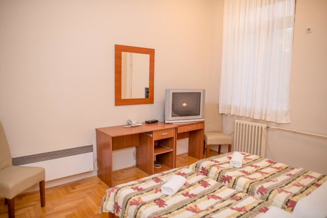 Отель Hotel Sport IN Цетине