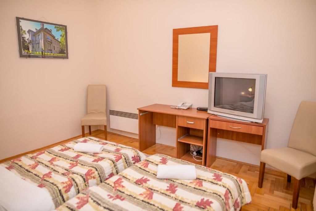 Отель Hotel Sport IN Цетине