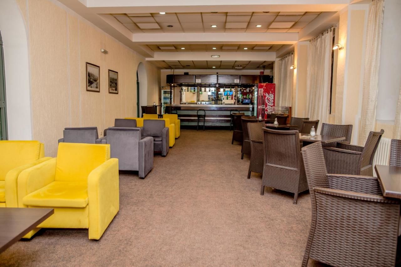 Отель Hotel Sport IN Цетине-10