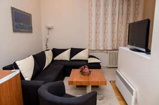 Отель Hotel Sport IN Цетине Четырехместный номер-3